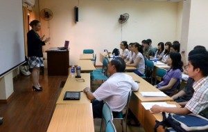 同聲傳譯需求量大基本要求高